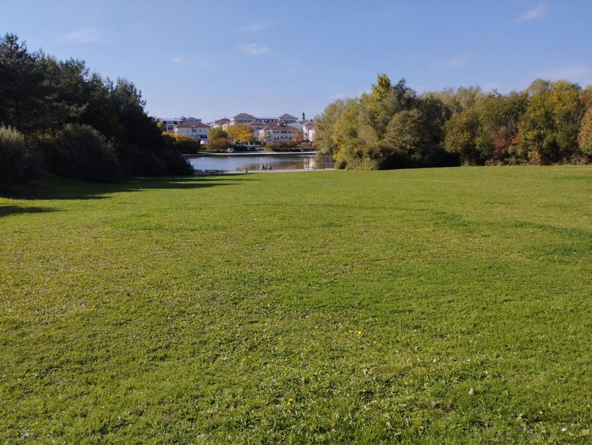 Appartement Disneyland Paris Bussy-Saint-Georges Exterior photo